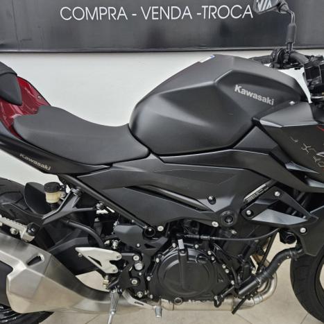 KAWASAKI Z 400 ABS, Foto 4