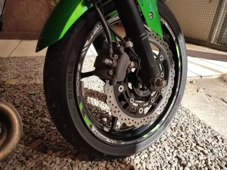 KAWASAKI Z 400 ABS, Foto 13