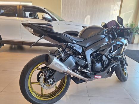 KAWASAKI ZX 6 R 600, Foto 3