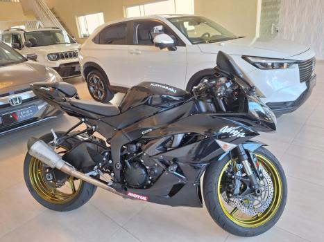 KAWASAKI ZX 6 R 600, Foto 8