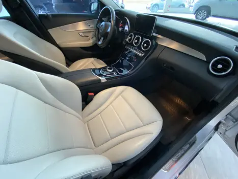 MERCEDES-BENZ C 200 2.0 16V 4P CGI AVANTGARDE AUTOMTICO, Foto 4