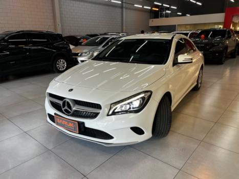 MERCEDES-BENZ CLA 180 1.6 16V 4P CGI TURBO 7G-TRONIC DCT AUTOMTICO, Foto 5