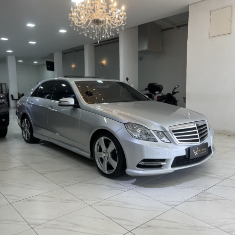 MERCEDES-BENZ E 250 1.8 16V 4P CGI AVANTGARDE AUTOMTICO, Foto 3