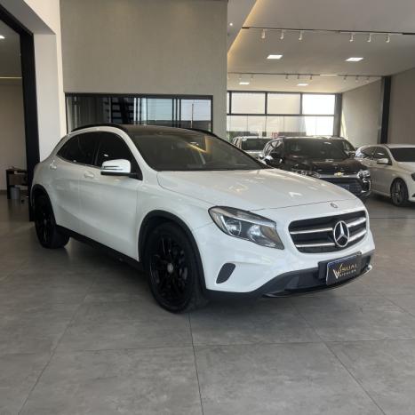 MERCEDES-BENZ GLA 200 1.6 16V 4P FLEX CGI STYLE TURBO AUTOMTICO, Foto 3