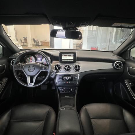 MERCEDES-BENZ GLA 200 1.6 16V 4P FLEX CGI STYLE TURBO AUTOMTICO, Foto 8