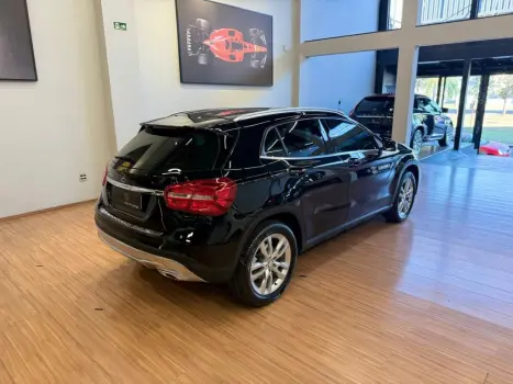 MERCEDES-BENZ GLA 200 1.6 16V 4P FLEX CGI ADVANCE TURBO AUTOMTICO, Foto 4