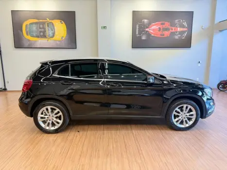 MERCEDES-BENZ GLA 200 1.6 16V 4P FLEX CGI ADVANCE TURBO AUTOMTICO, Foto 5