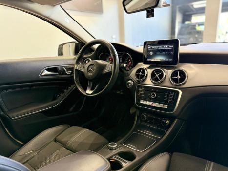 MERCEDES-BENZ GLA 200 1.6 16V 4P FLEX CGI ADVANCE TURBO AUTOMTICO, Foto 9