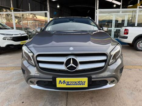 MERCEDES-BENZ GLA 200 1.6 16V 4P FLEX CGI ENDURO TURBO AUTOMTICO, Foto 2