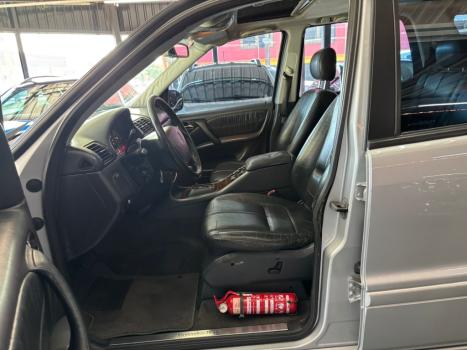 MERCEDES-BENZ ML 320 3.2 V6 24V 4P 4X4 AUTOMTICO, Foto 16