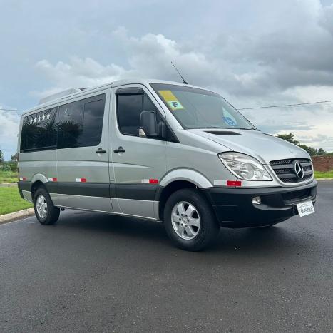 MERCEDES-BENZ Sprinter 2.5 3P 415 CDI VAN TETO ALTO LONGO 16 LUGARES, Foto 20