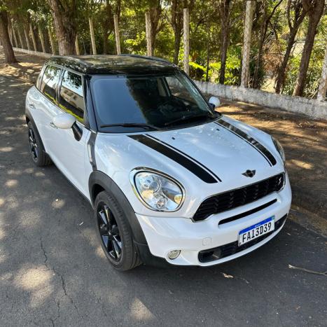 MINI Countryman 1.6 16V S TURBO, Foto 6