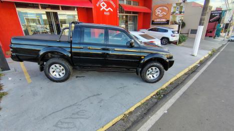 MITSUBISHI L 200 2.5 SPORT HPE 4X4 CABINE DUPLA TURBO INTECOOLER AUTOMTICO, Foto 4