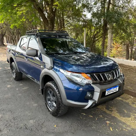 MITSUBISHI L 200 Savana 2.5 SAVANA 4X4 TURBO DIESEL CABINE DUPLA, Foto 6