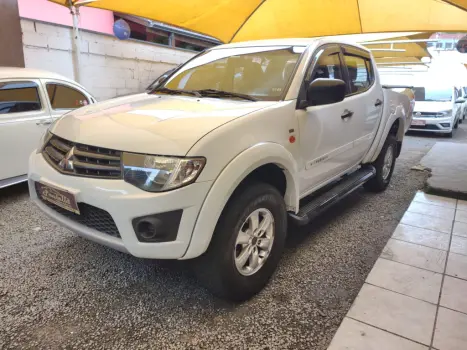 MITSUBISHI L 200 Triton 2.4 16V FLEX HLS CABINE DUPLA, Foto 2