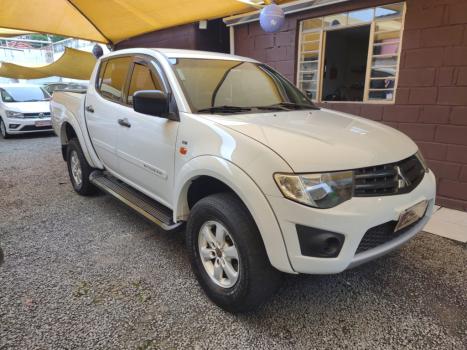 MITSUBISHI L 200 Triton 2.4 16V FLEX HLS CABINE DUPLA, Foto 4