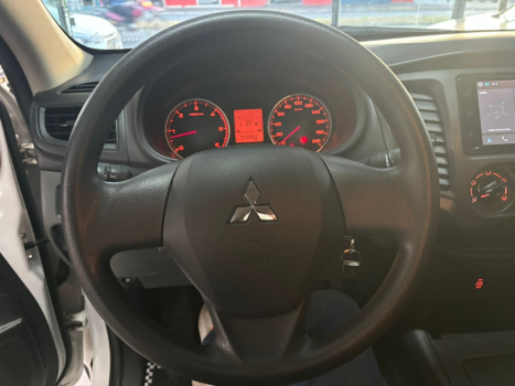 MITSUBISHI L 200 Triton 2.4 16V SPORT GLS CABINE DUPLA TURBO DIESEL AUTOMTICO, Foto 10