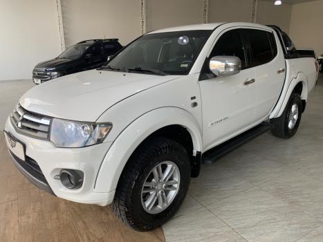 MITSUBISHI L 200 Triton 3.2 16V HPE 4X4 CABINE DUPLA TURBO DIESEL INTERCOOLER AUTOMTICO, Foto 5