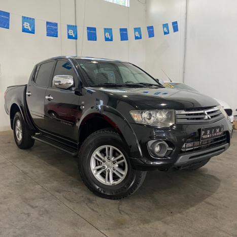 MITSUBISHI L 200 Triton 3.2 16V HPE 4X4 CABINE DUPLA TURBO DIESEL INTERCOOLER AUTOMTICO, Foto 2