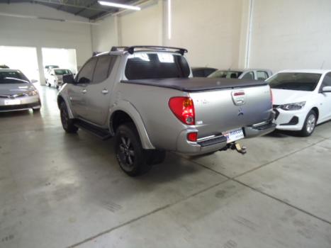 MITSUBISHI L 200 Triton 3.2 16V HPE 4X4 CABINE DUPLA TURBO DIESEL INTERCOOLER AUTOMTICO, Foto 8