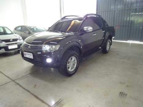 MITSUBISHI L 200 Triton 3.5 V6 HPE 4X4 FLEX CABINE DUPLA AUTOMTICO, Foto 2