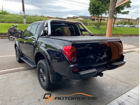 MITSUBISHI L 200 Triton 3.5 V6 HPE 4X4 FLEX CABINE DUPLA AUTOMTICO, Foto 4