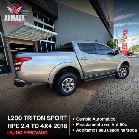 MITSUBISHI L 200 Triton 2.4 16V SPORT HPE 4X4 CABINE DUPLA TURBO DIESEL AUTOMTICO, Foto 5