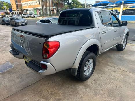 MITSUBISHI L 200 Triton 3.2 16V HPE 4X4 CABINE DUPLA TURBO DIESEL INTERCOOLER AUTOMTICO, Foto 4