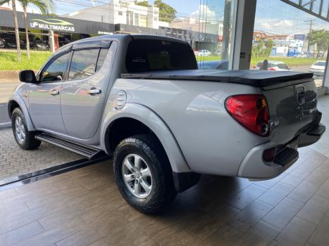 MITSUBISHI L 200 Triton 2.4 16V FLEX HLS CABINE DUPLA, Foto 4