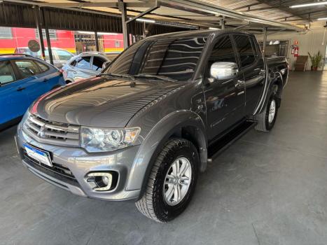 MITSUBISHI L 200 Triton 3.2 16V HPE 4X4 CABINE DUPLA TURBO DIESEL INTERCOOLER AUTOMTICO, Foto 1