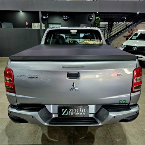 MITSUBISHI L 200 Triton 2.4 16V FLEX GLX 4X4 OUTDOOR CABINE DUPLA, Foto 5