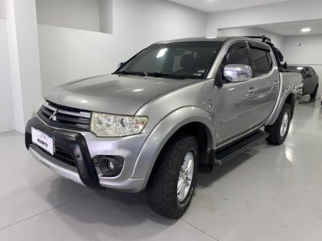 MITSUBISHI L 200 Triton 3.2 16V HPE 4X4 CABINE DUPLA TURBO DIESEL INTERCOOLER AUTOMTICO, Foto 3