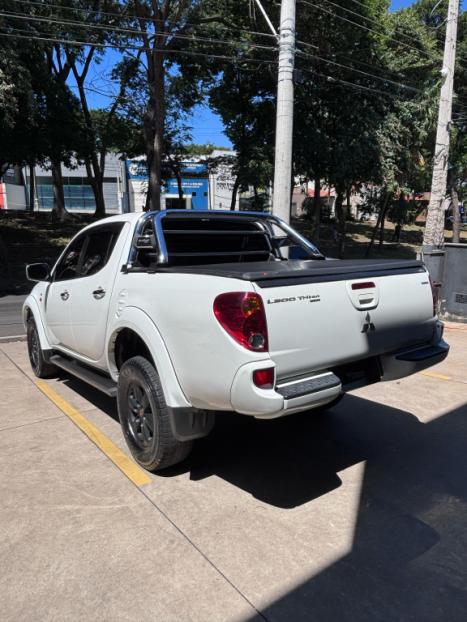 MITSUBISHI L 200 Triton 2.4 16V FLEX HLS CABINE DUPLA, Foto 8