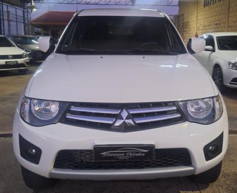 MITSUBISHI L 200 Triton 3.2 16V GLS 4X4 CABINE DUPLA TURBO DIESEL INTERCOOLER, Foto 2