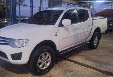 MITSUBISHI L 200 Triton 3.2 16V GLS 4X4 CABINE DUPLA TURBO DIESEL INTERCOOLER, Foto 3