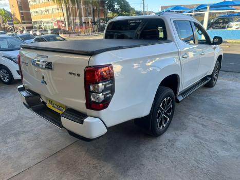 MITSUBISHI L 200 Triton , Foto 6