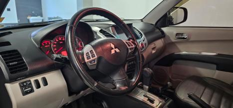 MITSUBISHI L 200 Triton 3.2 16V HPE 4X4 CABINE DUPLA TURBO DIESEL INTERCOOLER AUTOMTICO, Foto 12