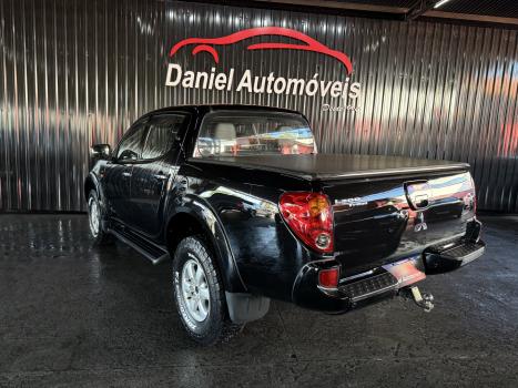 MITSUBISHI L 200 Triton 3.2 16V HPE 4X4 CABINE DUPLA TURBO DIESEL INTERCOOLER AUTOMTICO, Foto 8