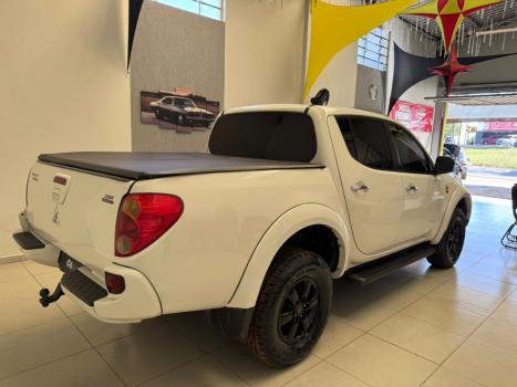 MITSUBISHI L 200 Triton 3.2 16V HPE 4X4 CABINE DUPLA TURBO DIESEL INTERCOOLER AUTOMTICO, Foto 3