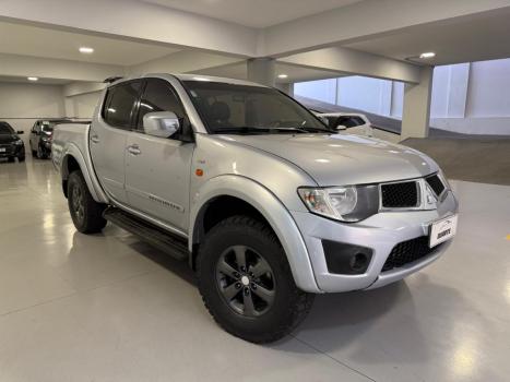 MITSUBISHI L 200 Triton 3.2 16V HPE 4X4 CABINE DUPLA TURBO DIESEL INTERCOOLER AUTOMTICO, Foto 1