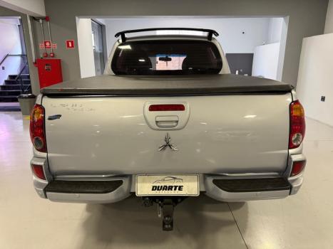MITSUBISHI L 200 Triton 3.2 16V HPE 4X4 CABINE DUPLA TURBO DIESEL INTERCOOLER AUTOMTICO, Foto 5