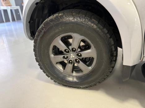 MITSUBISHI L 200 Triton 3.2 16V HPE 4X4 CABINE DUPLA TURBO DIESEL INTERCOOLER AUTOMTICO, Foto 17