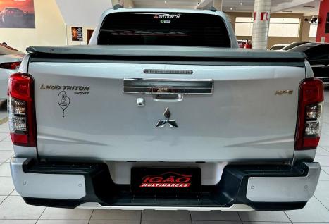 MITSUBISHI L 200 Triton 2.4 16V SPORT HPE 4X4 CABINE DUPLA TURBO DIESEL AUTOMTICO, Foto 6