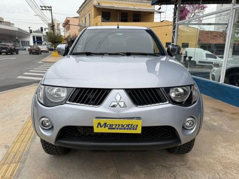 MITSUBISHI L 200 Triton 3.2 16V HPE 4X4 CABINE DUPLA TURBO DIESEL INTERCOOLER AUTOMTICO, Foto 2