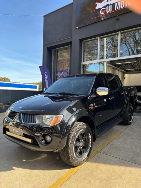 MITSUBISHI L 200 Triton 3.2 16V HPE 4X4 CABINE DUPLA TURBO DIESEL INTERCOOLER AUTOMTICO, Foto 2