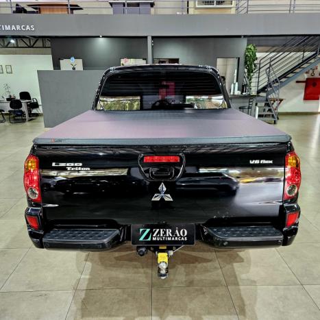 MITSUBISHI L 200 Triton 3.5 V6 HPE 4X4 FLEX CABINE DUPLA AUTOMTICO, Foto 5