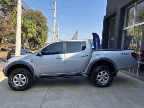MITSUBISHI L 200 Triton 3.2 16V HPE 4X4 CABINE DUPLA TURBO DIESEL INTERCOOLER, Foto 2