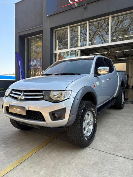 MITSUBISHI L 200 Triton 3.2 16V HPE 4X4 CABINE DUPLA TURBO DIESEL INTERCOOLER, Foto 3