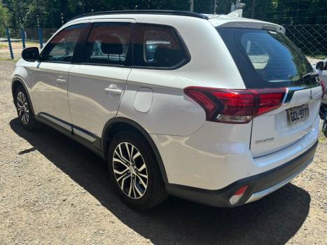 MITSUBISHI Outlander 2.0 16V 4P AUTOMTICO, Foto 7