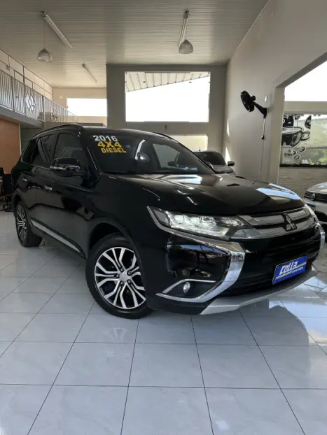 MITSUBISHI Outlander 2.2 16V 4P 4X4 HPE-S AWD DIESEL AUTOMTICO, Foto 6